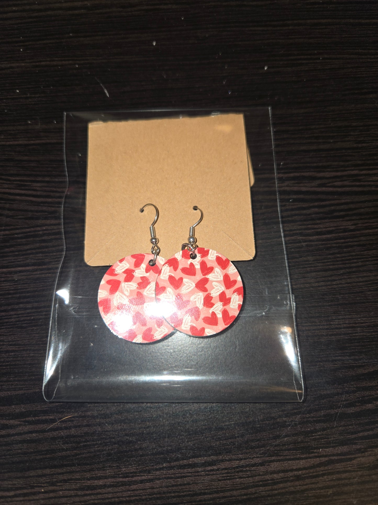 Round earrings