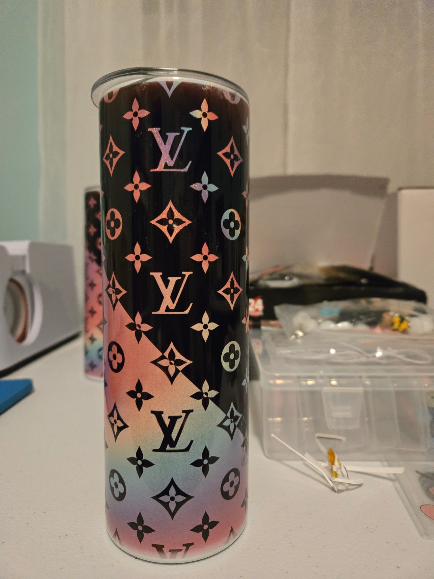 LV sparkle