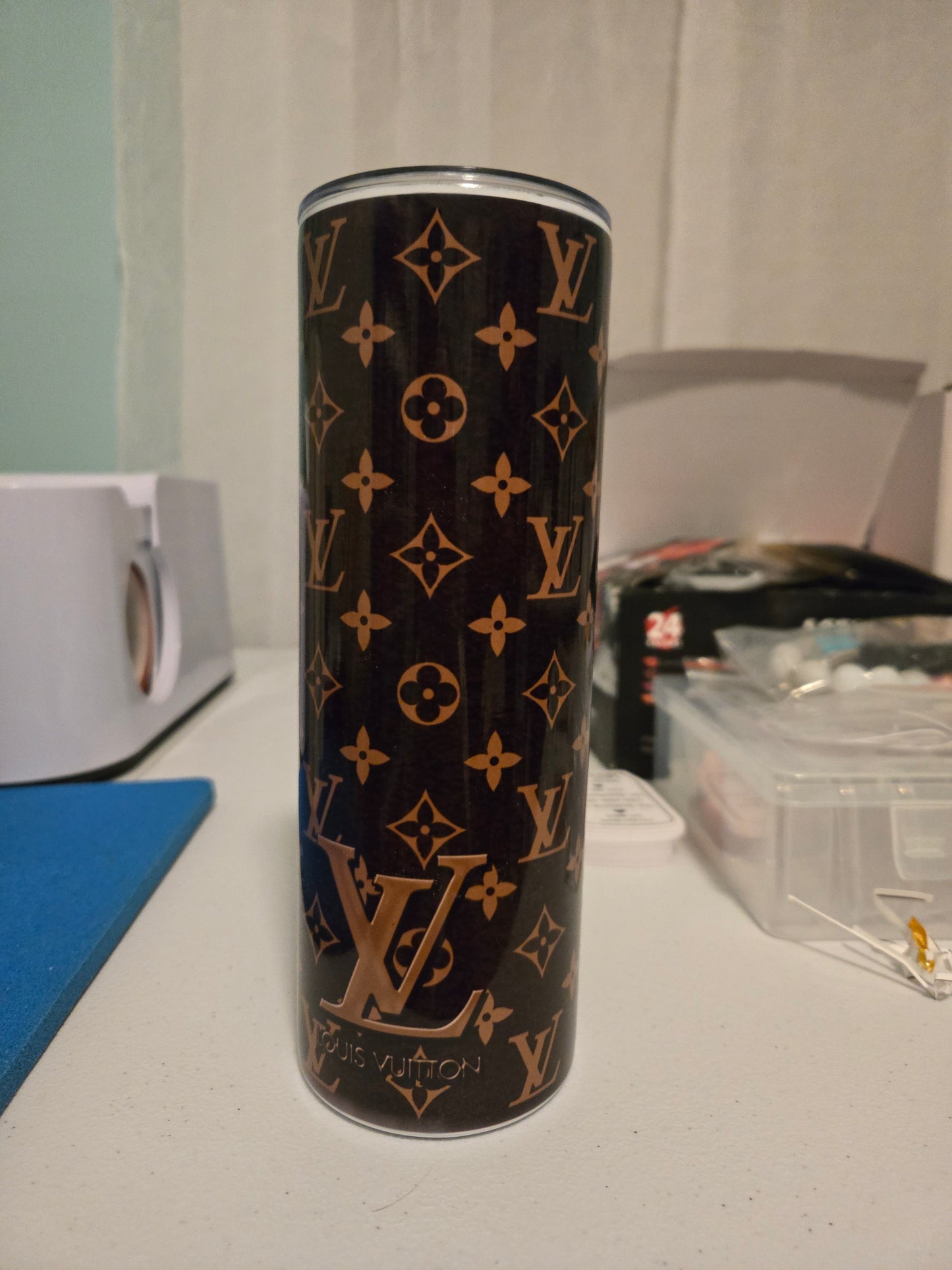 LV brown