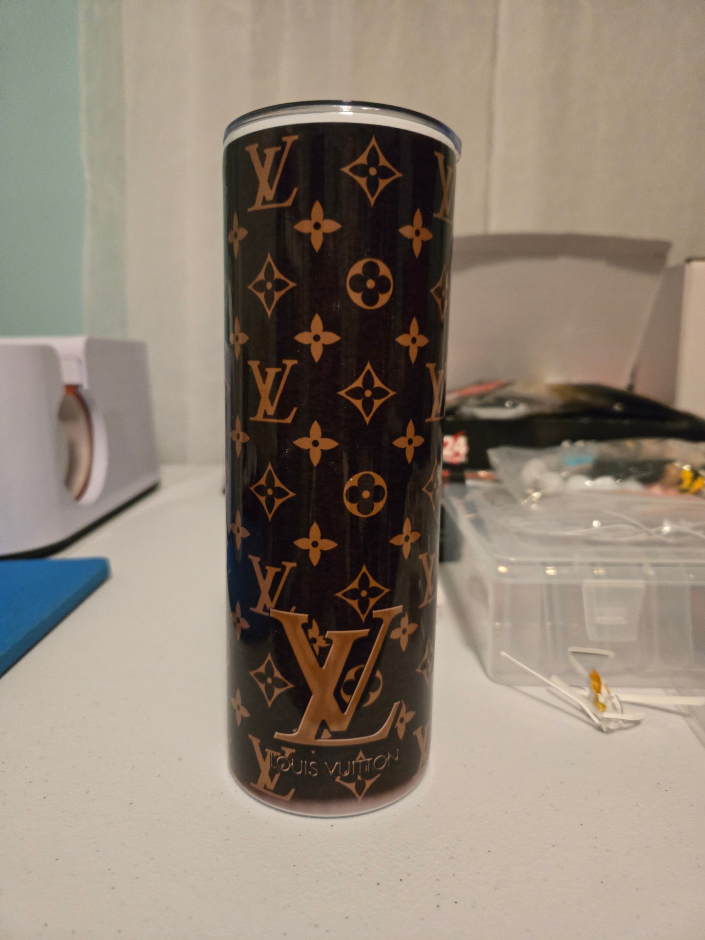 LV brown