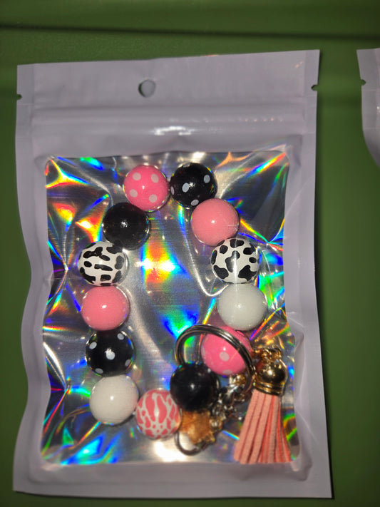 Keychain wristlet