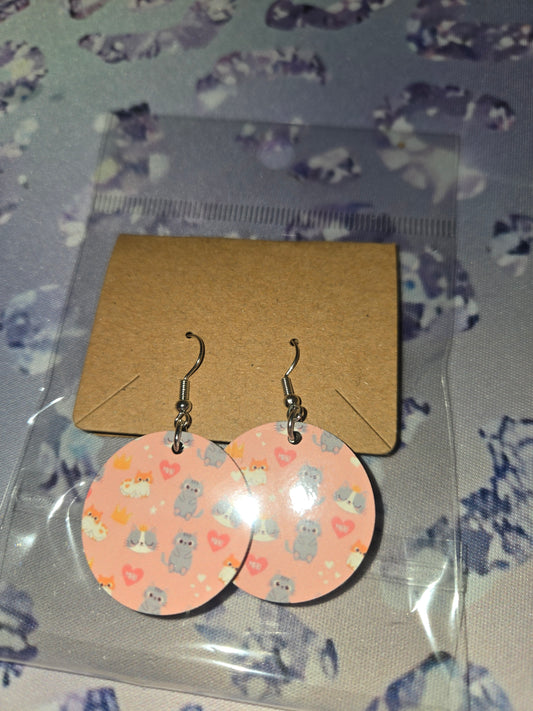 Round earrings