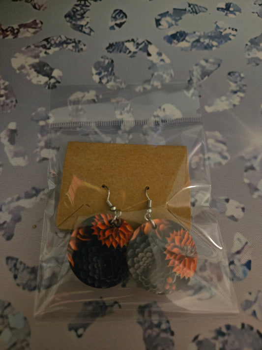Round flower earrings